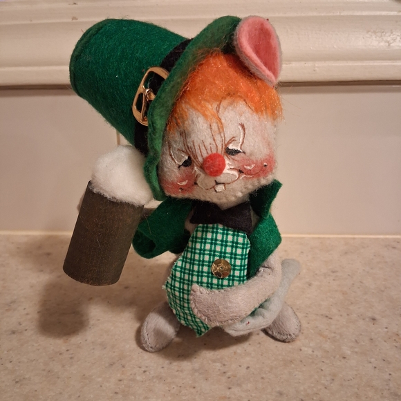 4 Annalee Dolls - Picture 4 of 6